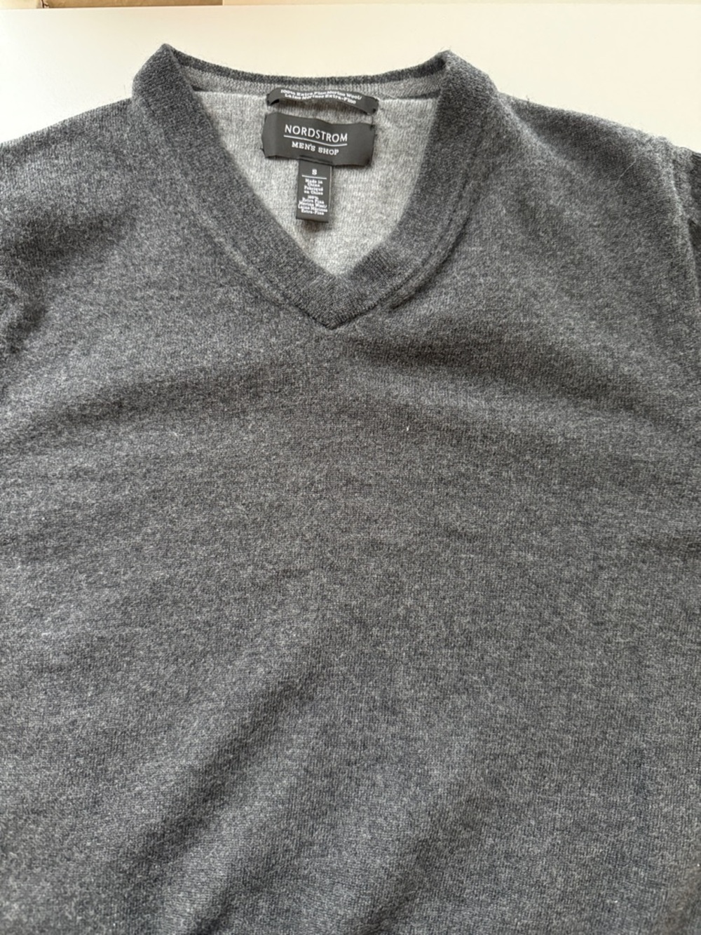 Nordstrom Men's Charcoal V-Neck Sweater